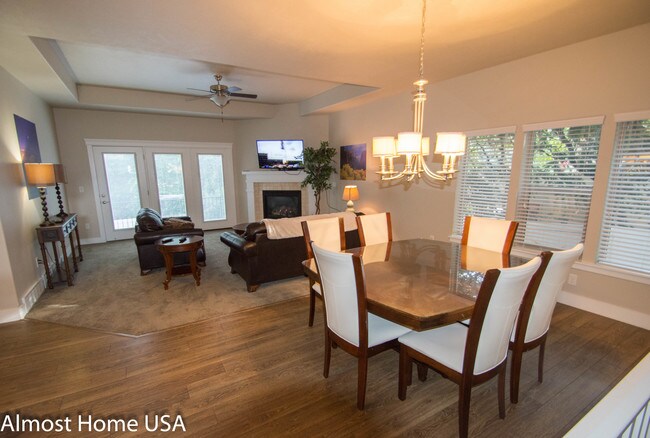 Building Photo - 3293 Bengal Blvd