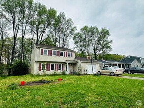 103 Fairmont Dr