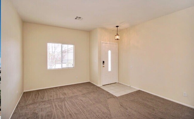 Foto del edificio - 6053 Gum Springs St
