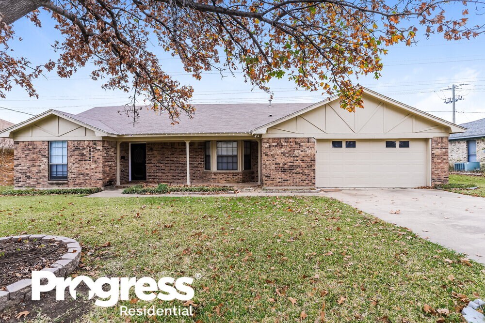 7004 Meadow Park S, North Richland Hills, TX 76180 House for Rent in