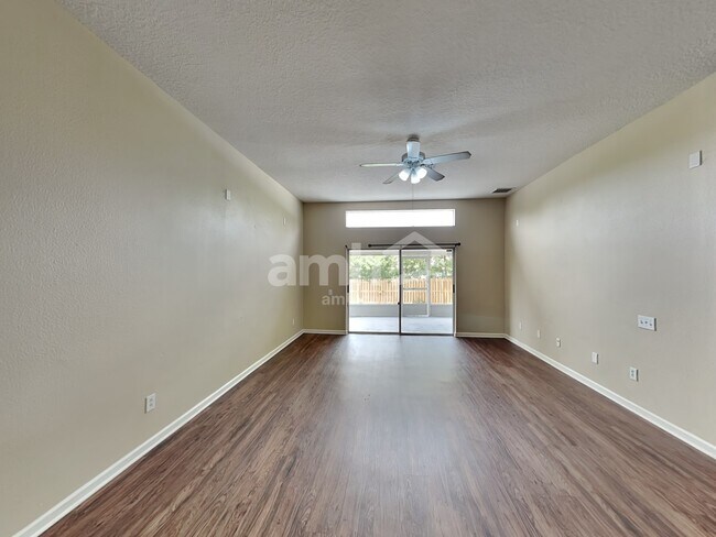 Foto del edificio - 13256 Early Run Ln