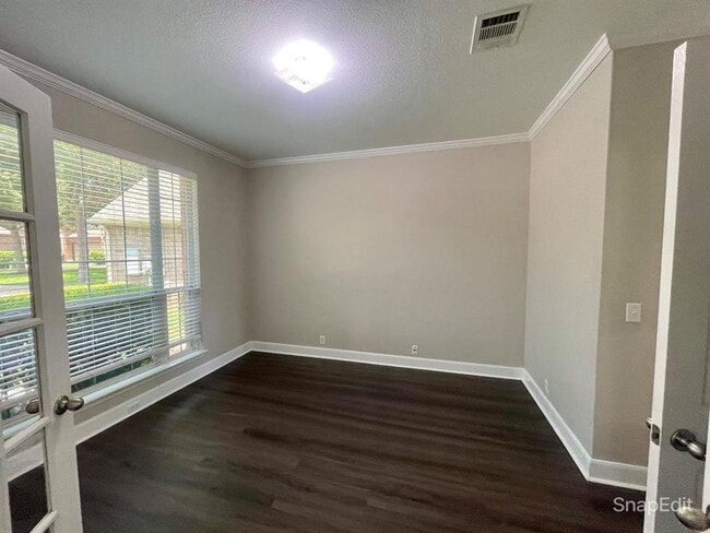 Building Photo - 2529 Charolais Ct