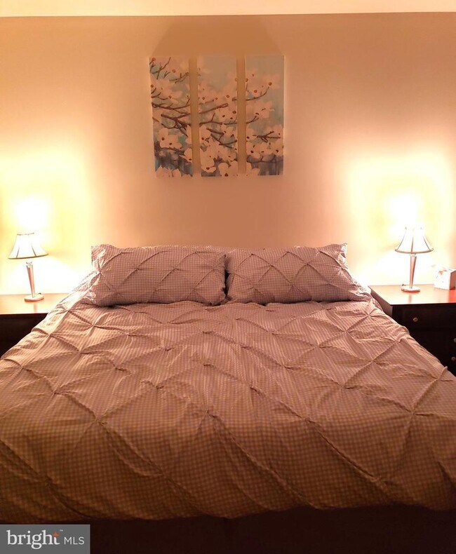Foto del edificio - 23800 Hopewell Manor Terrace
