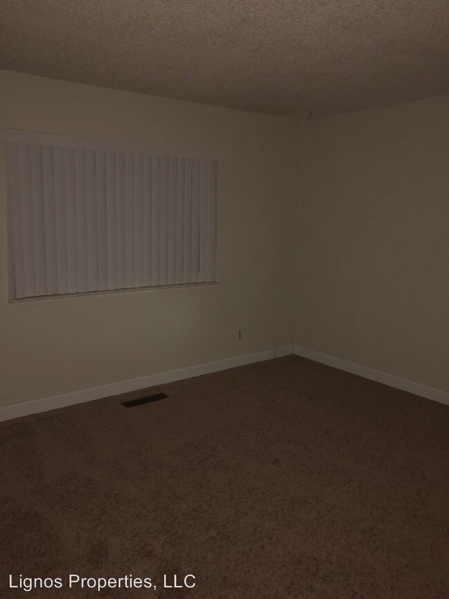 Building Photo - 4917 Orchid Way