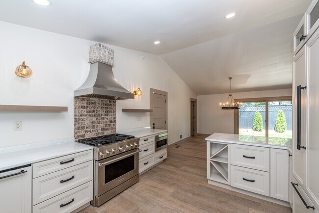 Photo - 626 Copperfield Dr House