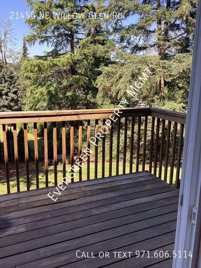 Foto del edificio - Beautifully remodeled 3-bedroom, 2.5-bathr...