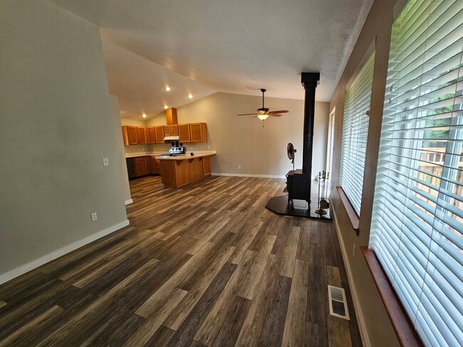 Foto del edificio - 8532 157th Pl NW
