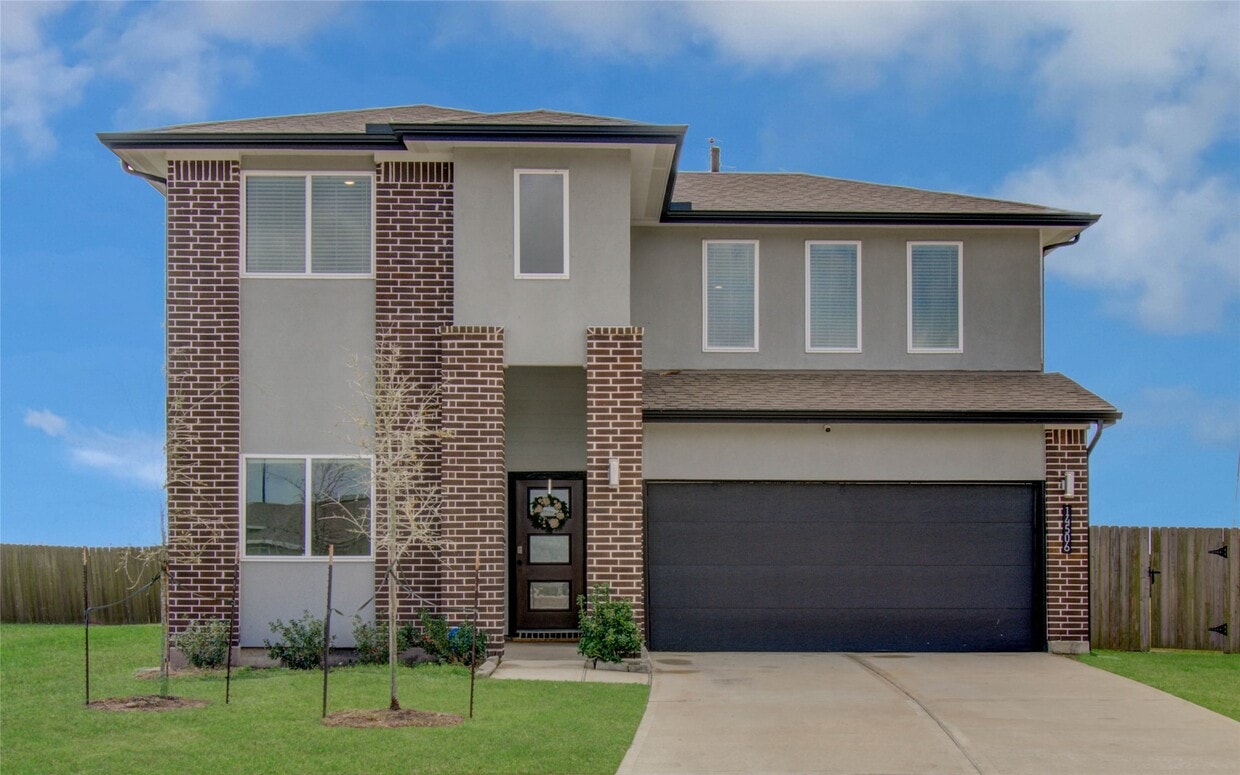 Primary Photo - 14506 Rain Tree Dr