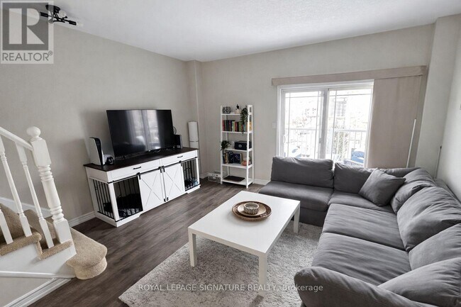 Photo du bâtiment - 101 Willow Ln