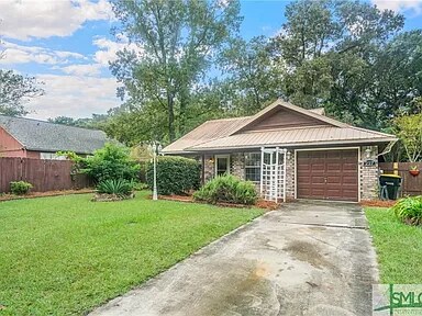 Foto del edificio - 227 Forest Ridge Dr