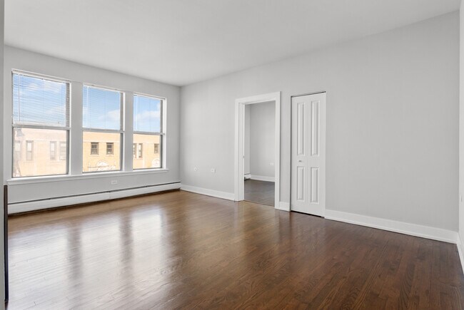 Foto del edificio - 1625 W Howard St