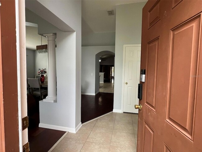 Building Photo - 923 Tramells Trail