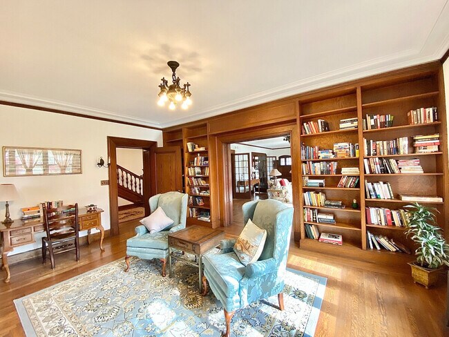 Foto del edificio - 3085 Fairmount Blvd