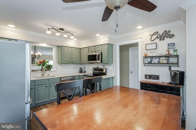 Building Photo - 1504 Cotswald Ct