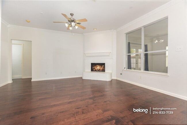 Building Photo - 3611 Valley Forge Dr