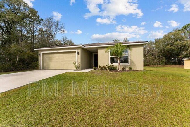 Building Photo - 1737 W Country Club Blvd