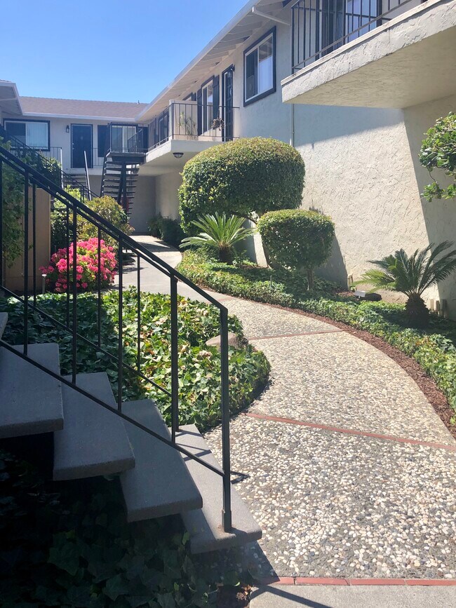 Foto del edificio - Lilyanne Apartment
