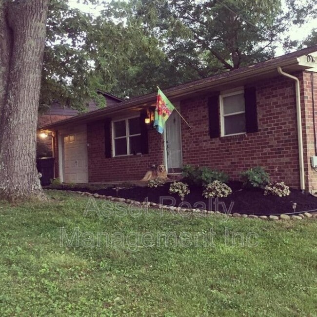 Foto del edificio - 3331 Dewine Rd