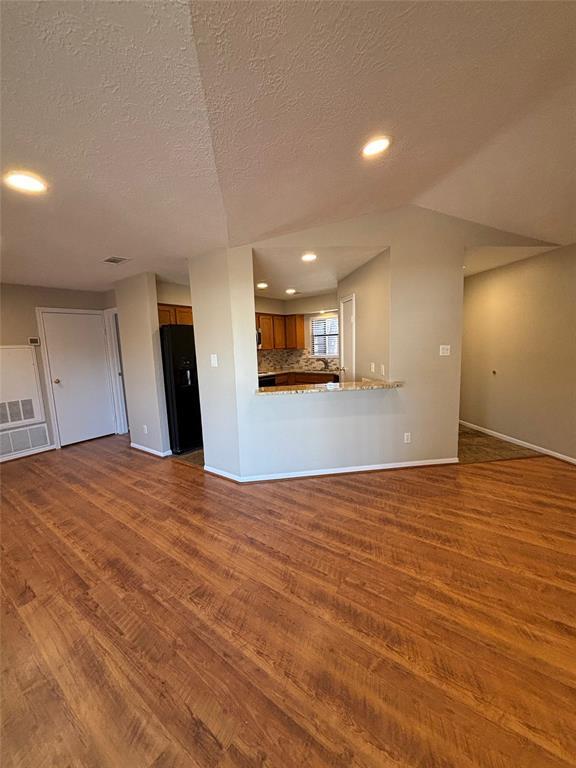 Building Photo - 12755 Mill Ridge Dr