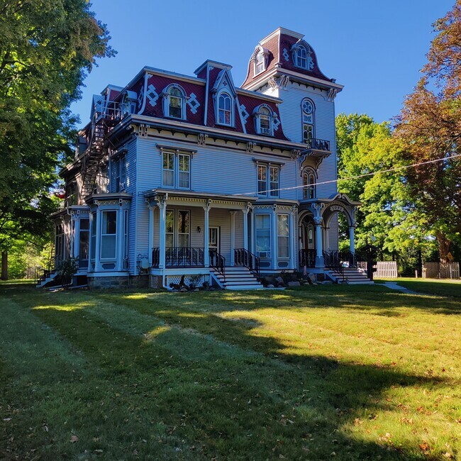 Foto del edificio - 1091 Pine St