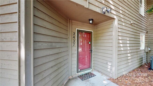 Building Photo - 3437 Colony Crossing Dr