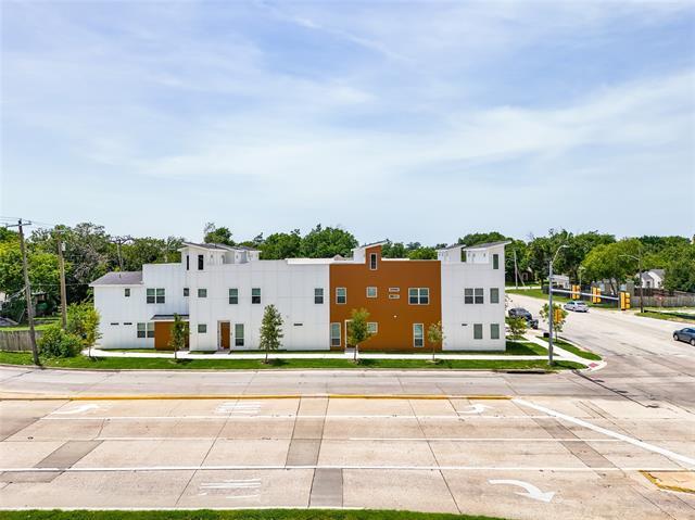 Building Photo - 2509 Benbrook Blvd