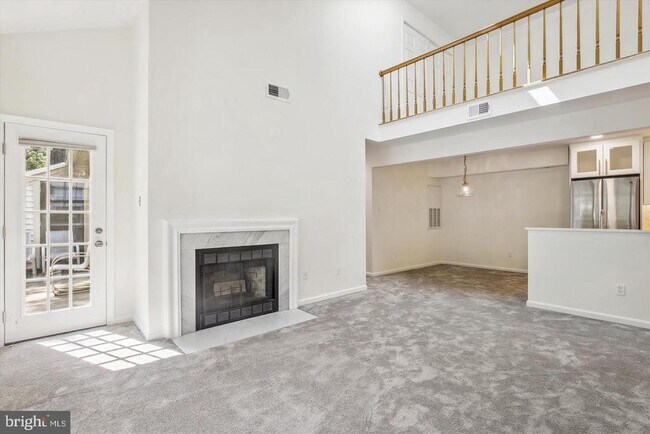 Foto del edificio - 2224 Springwood Dr