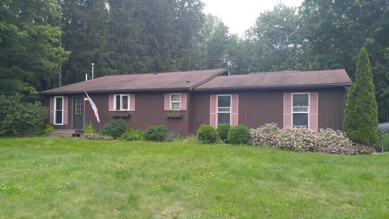 Primary Photo - 3200 Mill Rd