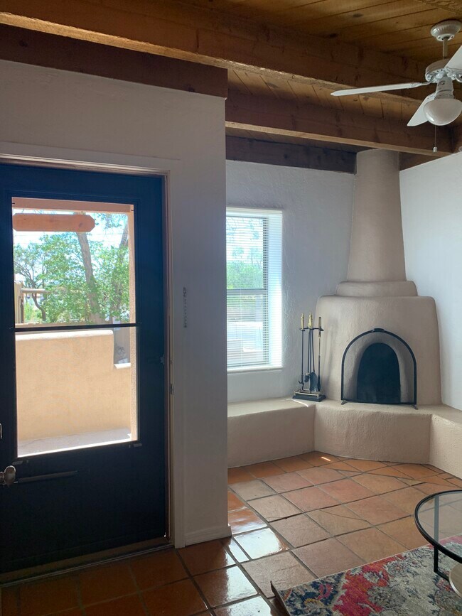 501 Caminito de Norbert, Santa Fe, NM 87505 Townhome Rentals in Santa