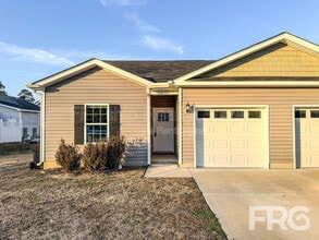 Building Photo - 1400 S Taylor St