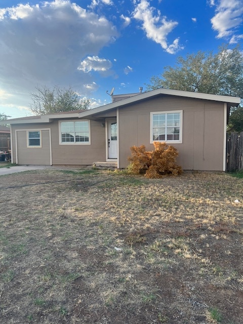 Primary Photo - 3406 Sycamore Ave