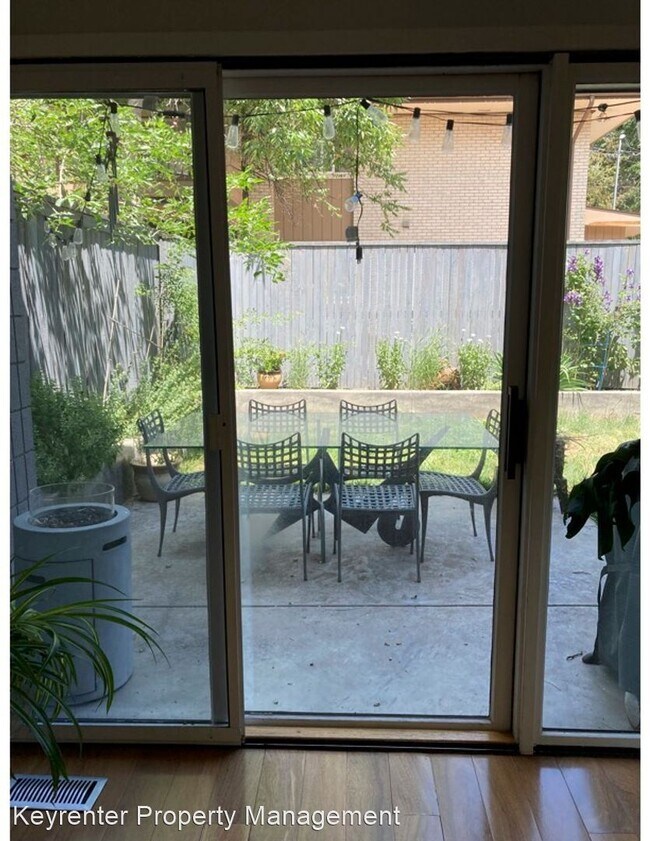 Foto del edificio - 4 br, 4 bath House - 1225 Kalmia Ave