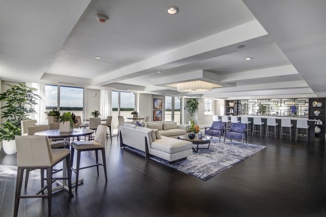 Sofia Coral Gables apartments — community photo - Sofia Coral Gables