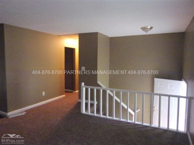 Building Photo - 1618 Treasure Cove