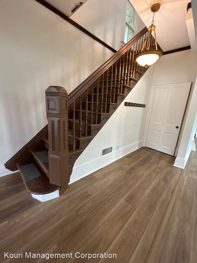 Foto del edificio - 4 br, 2 bath House - 326 Sherman Avenue