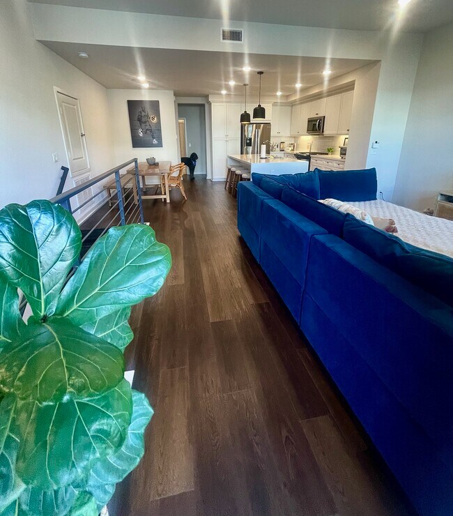 Foto del edificio - 2065 Bravo Loop