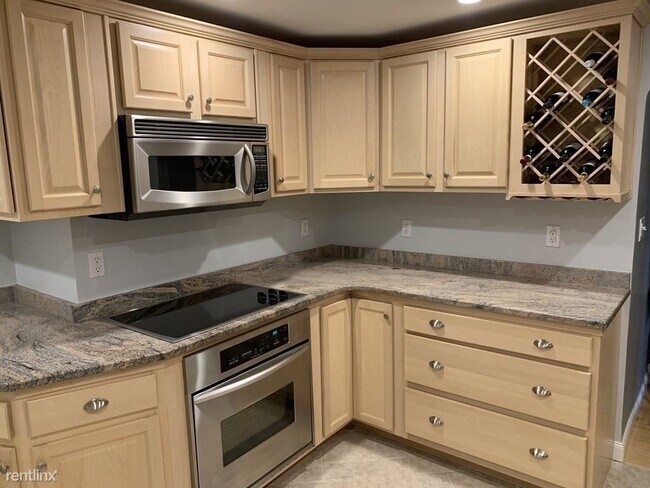 Foto del edificio - 1 br, 1 bath Condo - Lynden House
