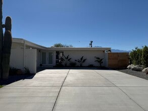 Building Photo - 12811 Catalpa Ave