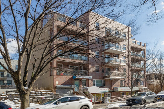 Building Photo - West 5 Condo/Medical Office