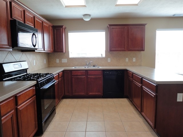 Building Photo - 18319 Fieldbluff Lane
