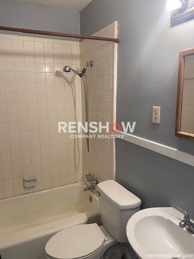 972 Wrenwood St, Memphis, TN 38122 House for Rent in Memphis, TN