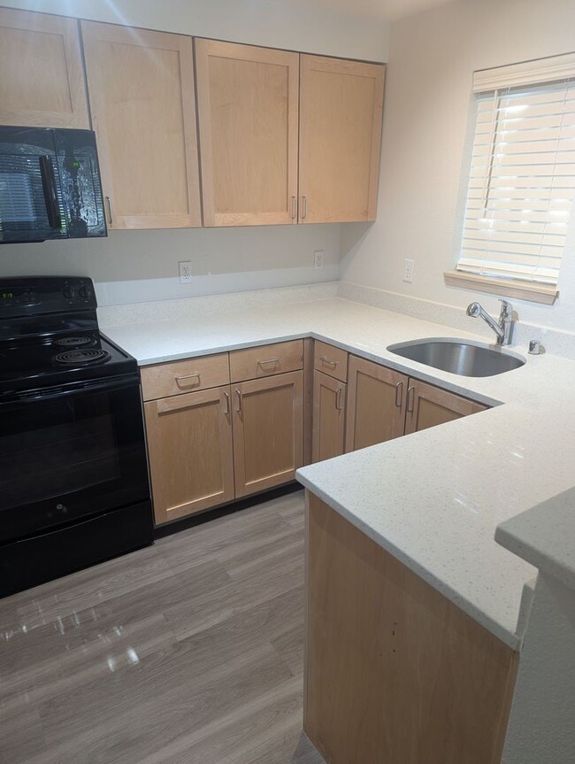 Interior Photo - Westminster Towers