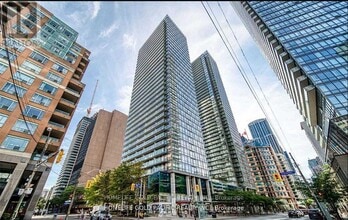 Building Photo - 37 Grosvenor St