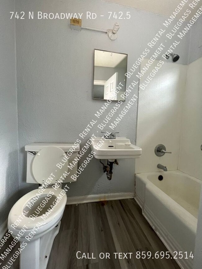 Foto del edificio - Cozy Efficiency 1-bath Apartment LEXINGTON