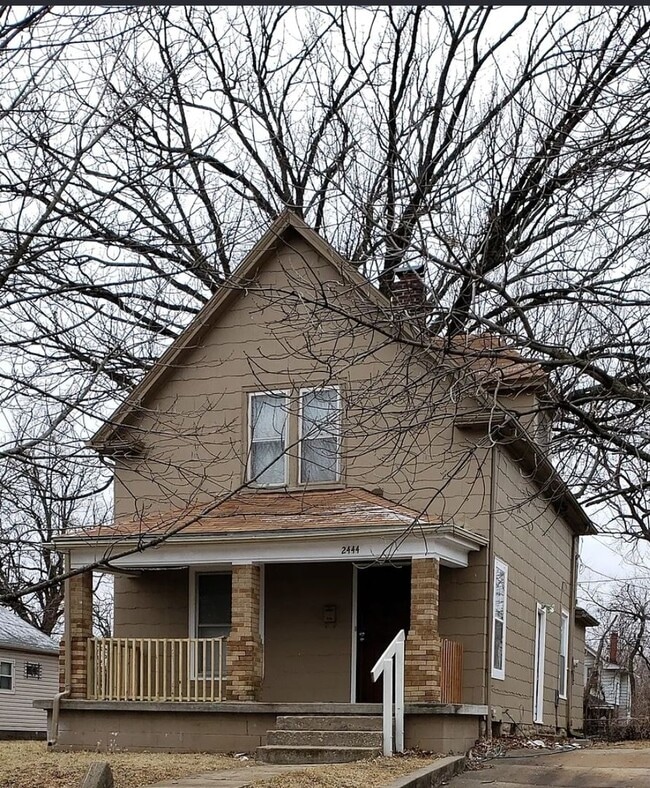 Building Photo - 2444 Norton Ave