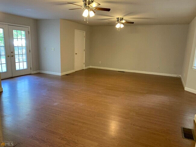 Building Photo - 4500 Branchwood Ct