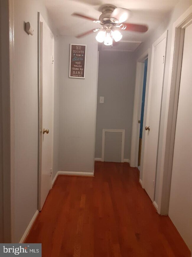 Foto del edificio - 1331 Potomac Heights Dr