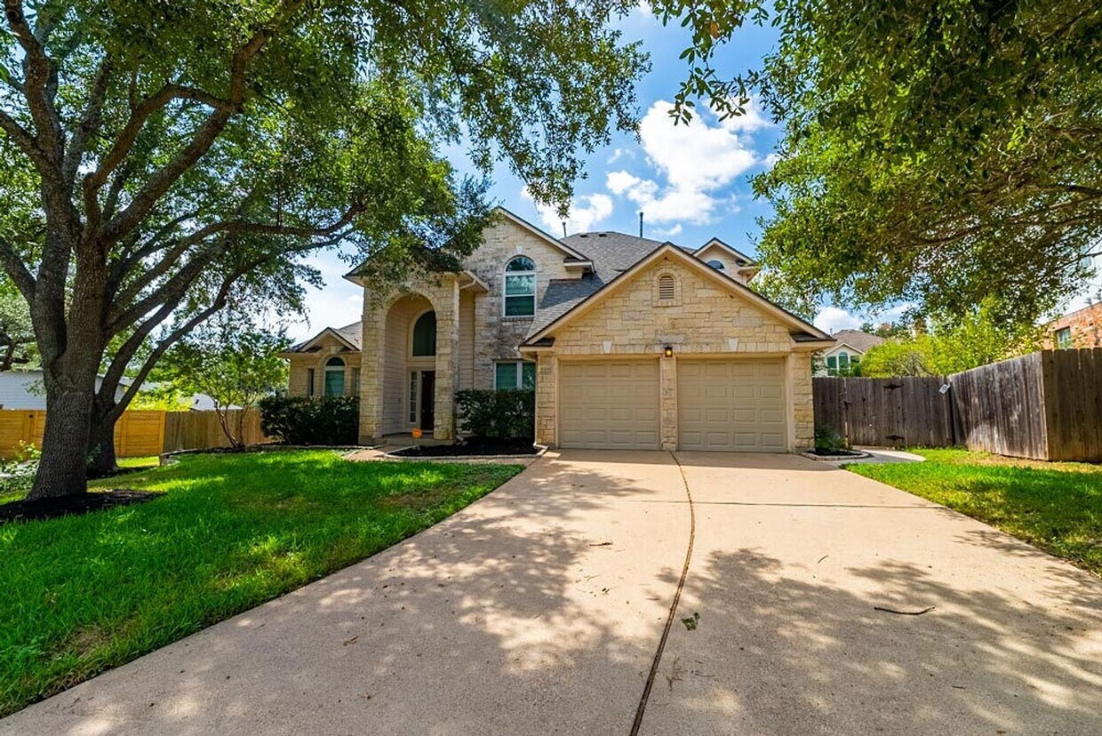 Primary Photo - Stunning Circle C Ranch Home: Luxurious Li...