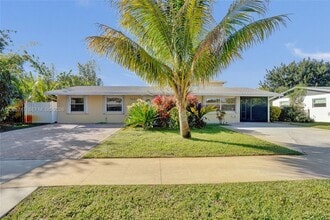 Building Photo - 740 Buttonwood Rd