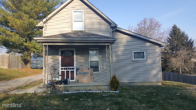Primary Photo - 364 S South St